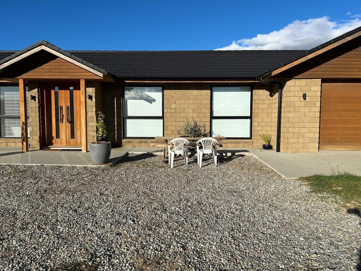 Tarras Serenity Haven - Mountain Views And Calm Extérieur photo
