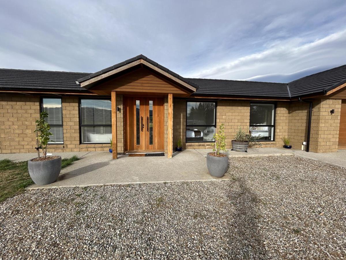 Tarras Serenity Haven - Mountain Views And Calm Extérieur photo